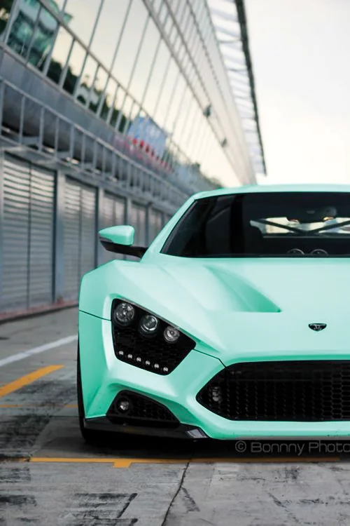 Moodboard reference: mint green supercar